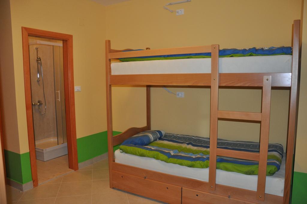 Europa Hostel Portoroz Luaran gambar